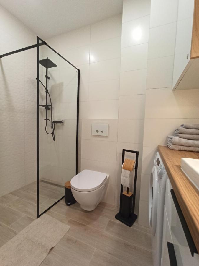 Apartament Wrzesnia II Apartment Luaran gambar