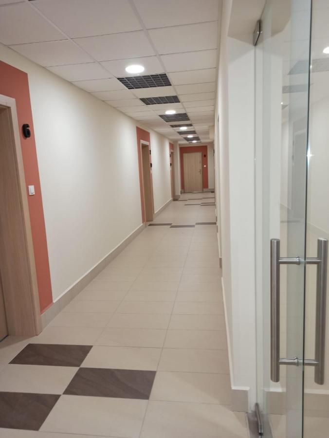 Apartament Wrzesnia II Apartment Luaran gambar