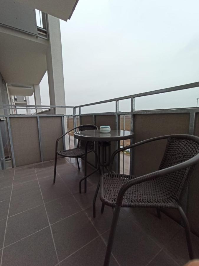 Apartament Wrzesnia II Apartment Luaran gambar