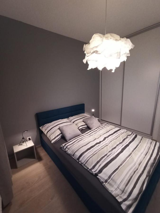 Apartament Wrzesnia II Apartment Luaran gambar